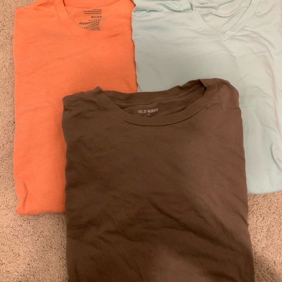 Old Navy Other - Old Navy Tee Shirt Lot Of 3 Men’s - 2 Larges And 1 XL